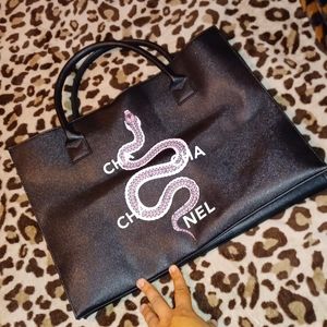🐍LA Trading Co. Tote🐍